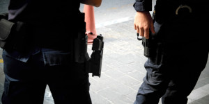 Χειροπέδες σε 42χρονη στους Γαργαλιάνους-Εκκρεμούσε Ευρωπαϊκό΄Ενταλμα Σύλληψης