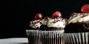 Εορτολόγιο: Ποιος γιορτάζει σήμερα 14 Δεκεμβρίου - Σε ποιους θα πείτε «χρόνια πολλά»