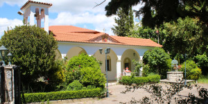 Πανηγυρίζει το ξωκλήσι της Αγίας Κυριακής στην περιοχή Στρατώνων Δήμου Τρίπολης