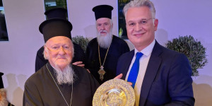 Συνάντηση Δημήτρη Πτωχού με τον Οικουμενικό Πατριάρχη Βαρθολομαίο