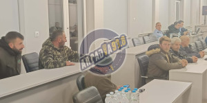 Επιχείρηση "Ήρεμα Χριστούγεννα": Σε τι είδους "διάλογο" κάλεσε ο Έλληνας Πρωθυπουργός τους αγρότες;