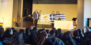 Το Γυμνάσιο Τεγέας αδελφοποιήθηκε με το Νικολαΐδειο Γυμνάσιο Πάφου