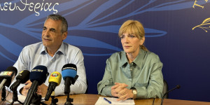 Κώστας Τζιούμης: “Είμαστε δίπλα στη νέα οικογένεια, στη μητέρα, στο παιδί''