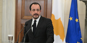 Χριστοδουλίδης για το χτύπημα Ιράν σε Κύπρο: "Δεν συμμετέχουμε στη στρατιωτική επιχείρηση"