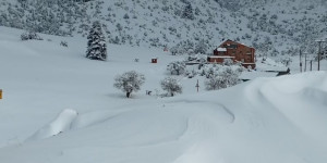 Σε λειτουργία όλες οι πίστες στο Χιονοδρομικό Κέντρο Μαινάλου