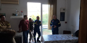 Συγκέντρωση πυροσβεστικού προσωπικού στο Π. Κ. Τροπαίων