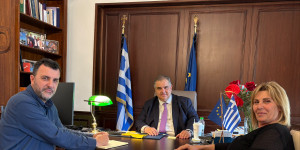 Συνάντηση Παγγορτυνιακής με τον Υφυπουργό Εσωτερικών Βασίλη Σπανάκη