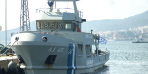 Κηλίδα από πετρελαιοειδή ρύπανε το λιμάνι στο Παράλιο Άστρος