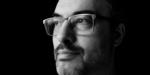 Ο Τριπολίτης Γιάννης Αγγελάκος σε διεθνή διαγωνισμό με την αφίσα της παραγωγής της ΘΟΤ «Ο Επιθεωρητής έρχεται» (ηχητ.)