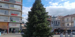 Αναβολή φωταγώγησης Χριστουγεννιάτικου δέντρου του Δήμου Τρίπολης