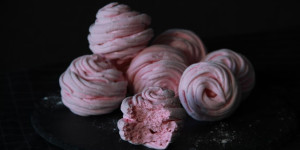 Εορτολόγιο: Ποιος γιορτάζει σήμερα 8 Ιανουαρίου - Σε ποιους θα πείτε "χρόνια πολλά"