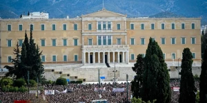 Σε αναβρασμό όλη η κυβέρνηση για την Παρασκευή - Περιμένουν μαζική συμμετοχή, φοβούνται τα επεισόδια