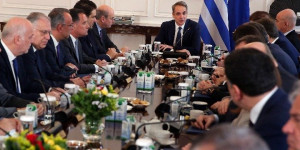 Κυρ. Μητσοτάκης: Στα 920 € αυξάνεται ο κατώτατος μισθός από την 1η Απριλίου