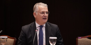 Πτωχός: "Να διεκδικούμε την πρόσβαση στην τεχνολογία όπως διεκδικούμε δρόμους και υποδομές"