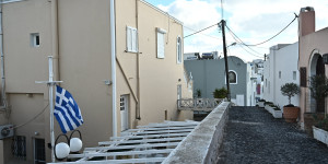 Μύκονος και Σαντορίνη: Όλη η λίστα με τα αυθαίρετα - Πρόστιμα «μαμούθ» και εντολή κατεδάφισης