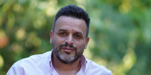 "Στα βήματα" Φλώρου και ο Δημοτικός Σύμβουλος Ηλίας Αγγελάκος