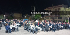 Και... του χρόνου! - Το κάψιμο του Ιούδα στην Πλατεία Φιλικών