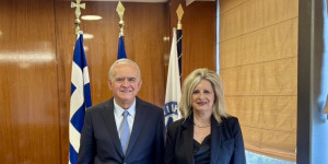 Συνάντηση της Δημάρχου Οιχαλίας με τον υφυπουργό Προστασίας του Πολίτη