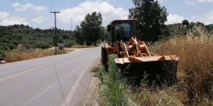 Συνεχίζονται με εντατικούς ρυθμούς οι καθαρισμοί στο εθνικό και επαρχιακό δίκτυο της Π.Ε. Λακωνίας
