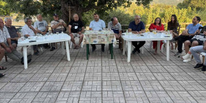 Όλα όσα συζήτησε ο Μανώλης Δολιανίτης με τους κατοίκους της Κοινότητας Πηγαδίου