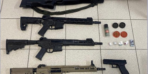 Συλλήψεις για ναρκωτικά και όπλα στην Κορινθία