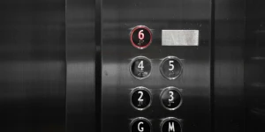 Παράταση ως τις 30 Ιουνίου 2026 στην απογραφή ανελκυστήρων