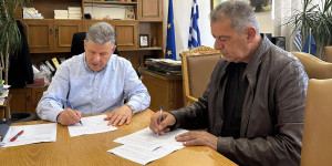 Υπογραφή σύμβασης έργου ΓΟΕΒ και προμήθειας ασφαλτομίγματος στην ΠΕ Μεσσηνίας