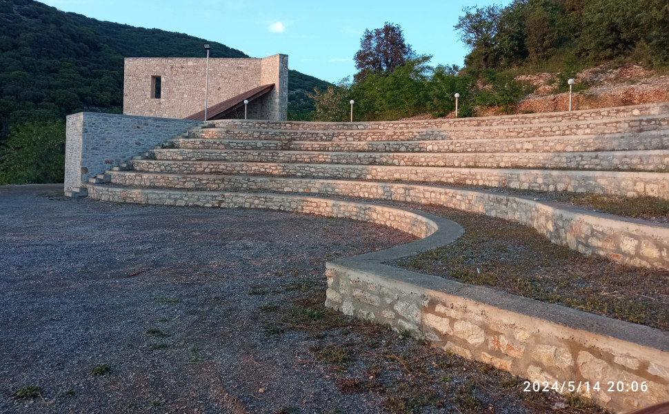 Facebbok/Σύλλογος Τροπαιατών